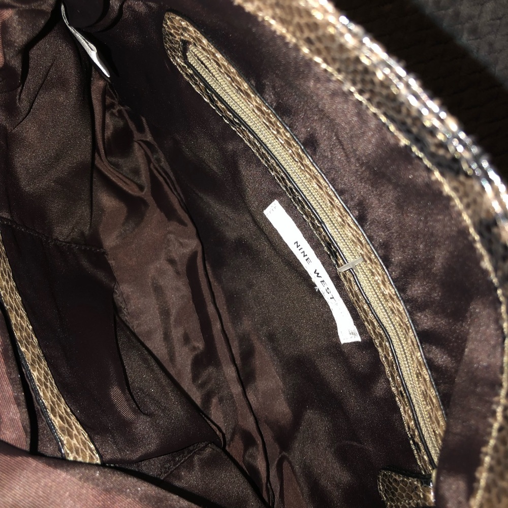 Preloved Nine West Reptile Clutch B11 - Picture 5 of 8